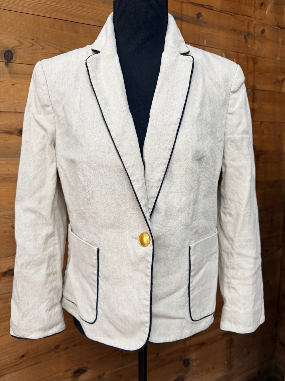 Ann Taylor Linen Blazer in White Size 8